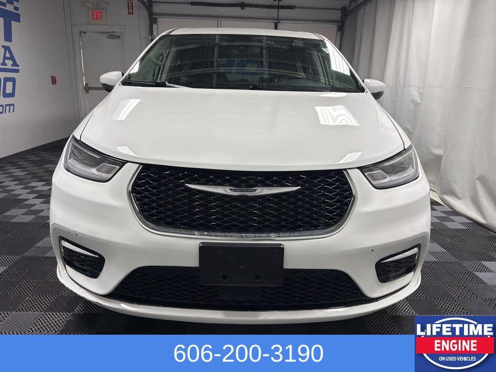 used 2023 Chrysler Pacifica Hybrid car, priced at $23,635