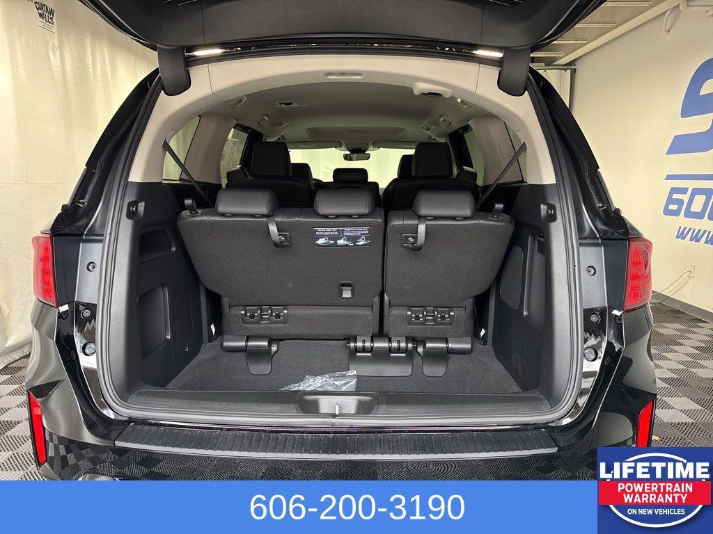 new 2026 Honda Odyssey car, priced at $42,290
