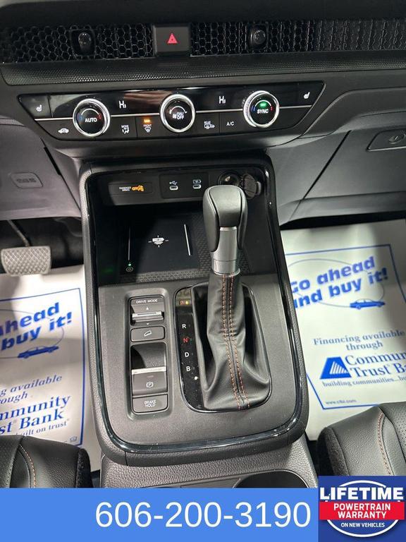 new 2026 Honda CR-V Hybrid car, priced at $40,675