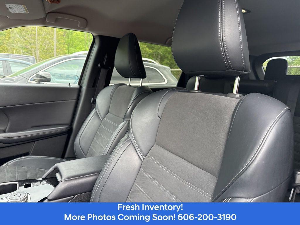 used 2025 Mitsubishi Outlander car, priced at $26,493
