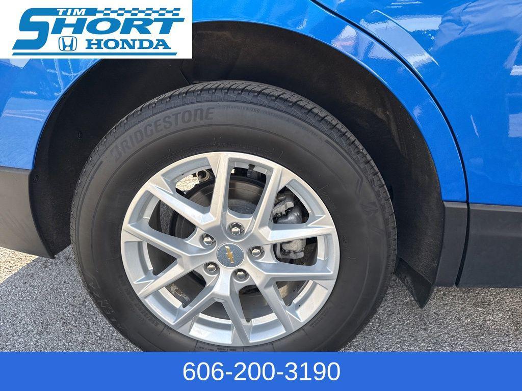 used 2024 Chevrolet Equinox car, priced at $24,006