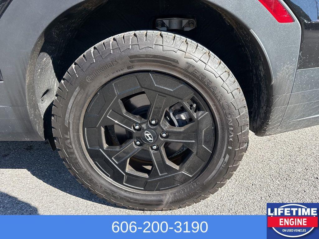 used 2024 Hyundai Santa Fe car, priced at $29,056