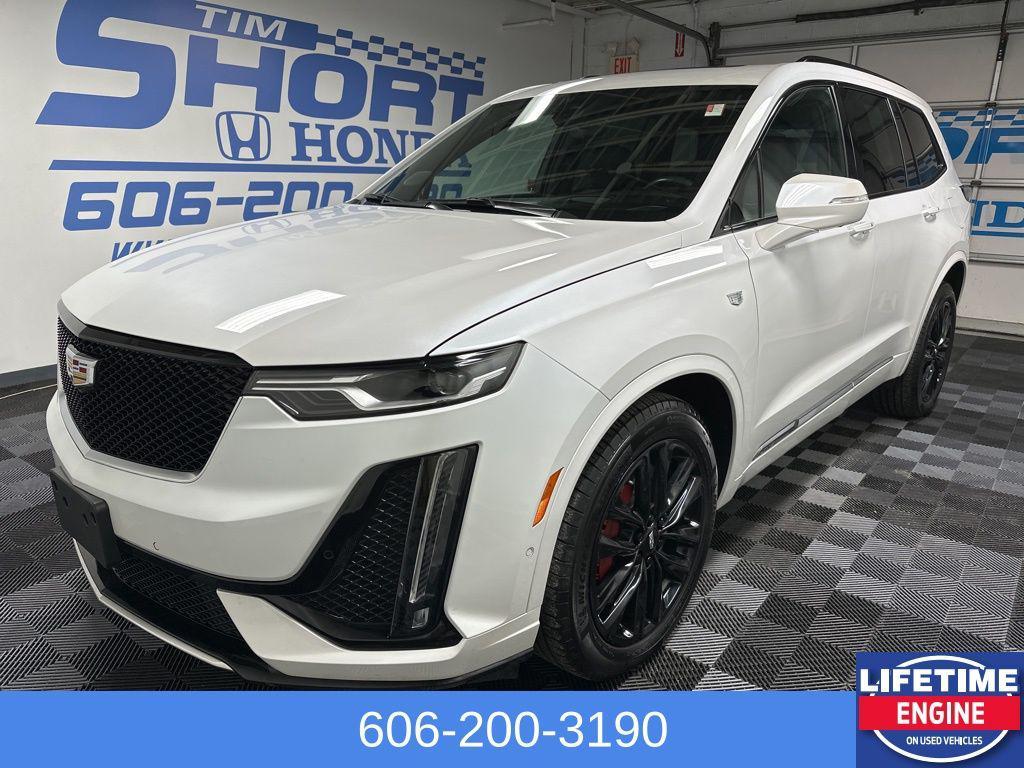 used 2024 Cadillac XT6 car, priced at $43,900