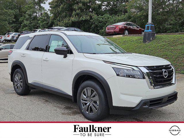 new 2025 Nissan Pathfinder car, priced at $38,272