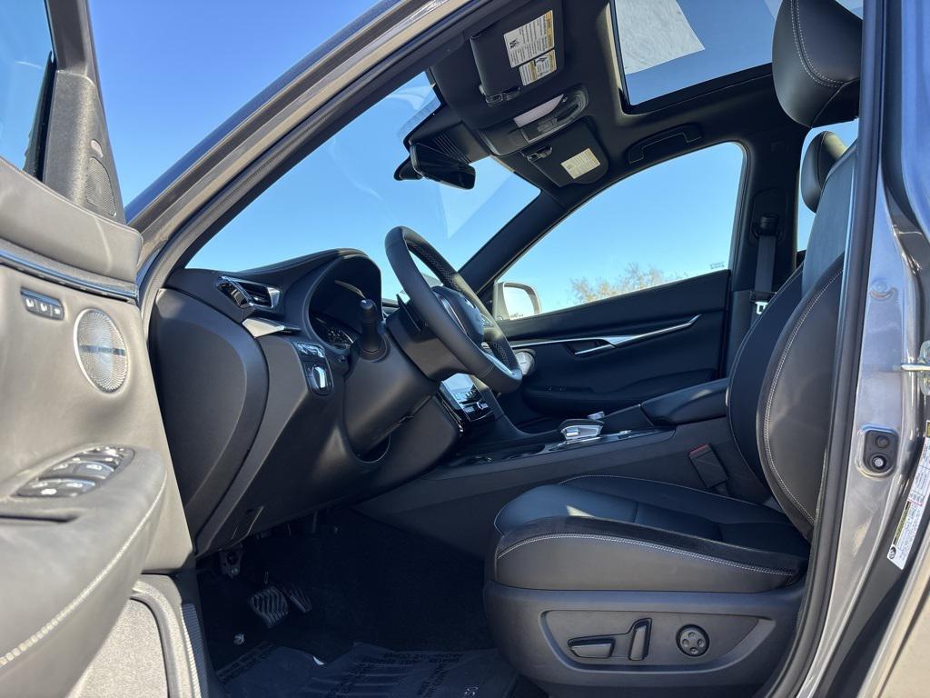 new 2025 INFINITI QX50 car, priced at $46,770