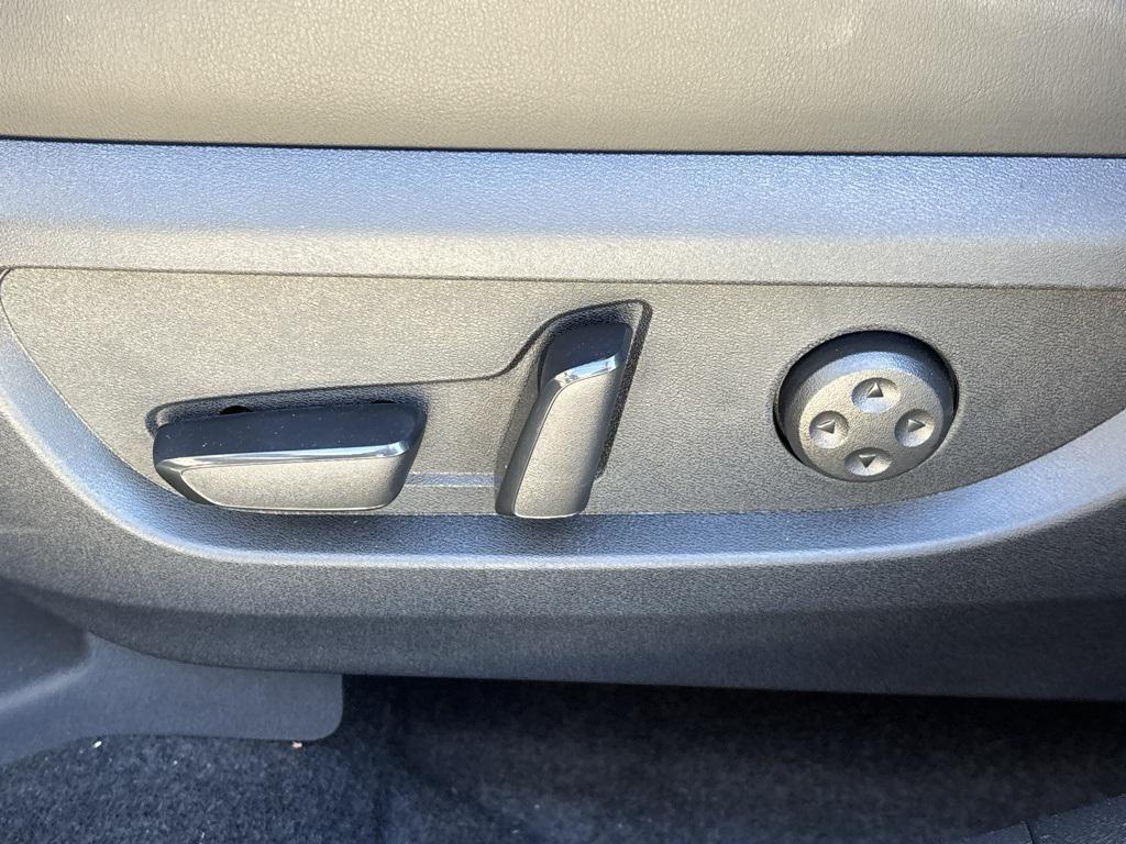 new 2025 INFINITI QX50 car, priced at $46,770