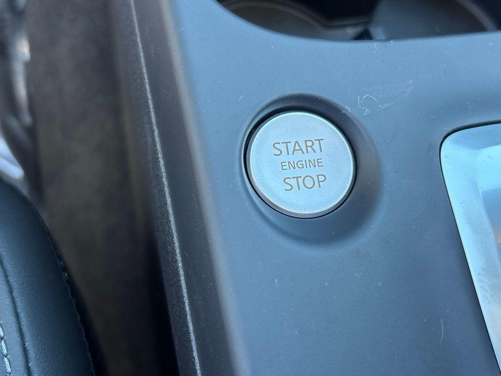 new 2025 INFINITI QX50 car, priced at $38,085