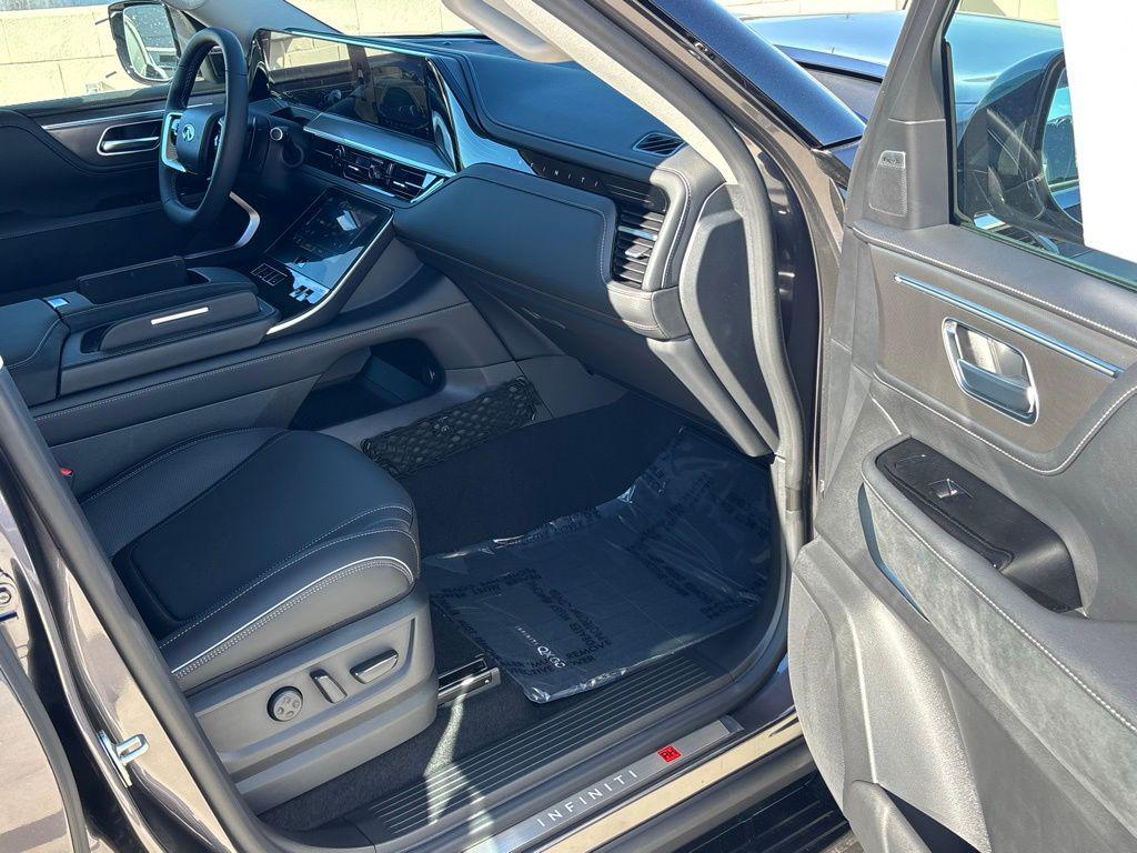 new 2026 INFINITI QX80 car, priced at $91,275