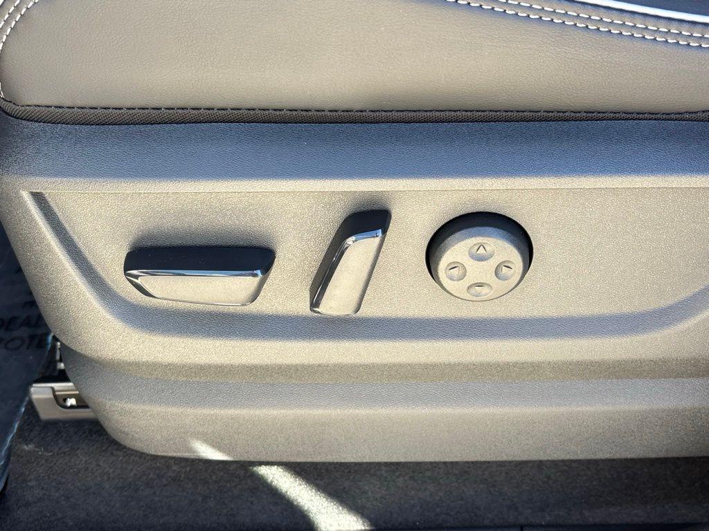 new 2026 INFINITI QX80 car, priced at $91,275