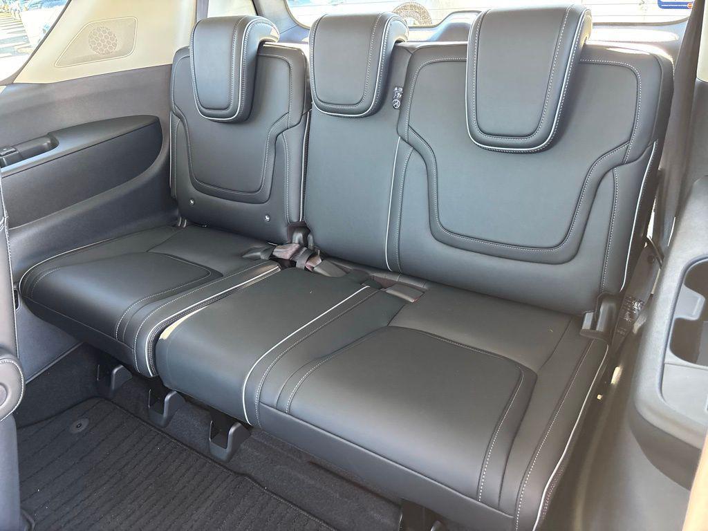 new 2026 INFINITI QX80 car, priced at $91,275