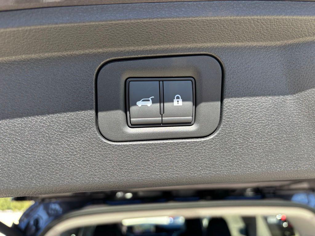 new 2026 INFINITI QX80 car, priced at $91,275