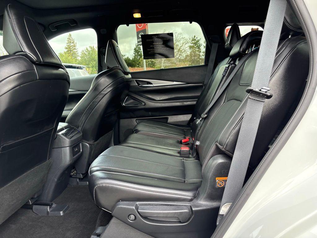 used 2025 INFINITI QX60 car, priced at $46,310