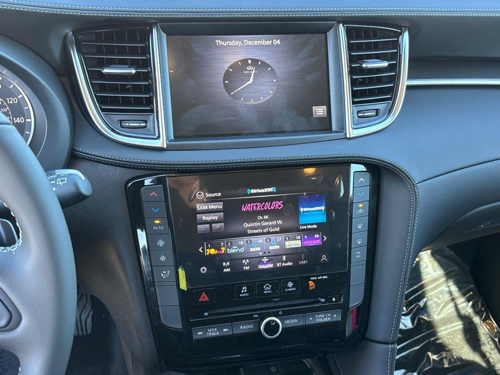new 2025 INFINITI QX50 car, priced at $38,085