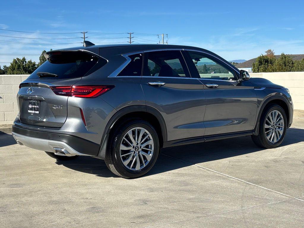new 2025 INFINITI QX50 car, priced at $38,085