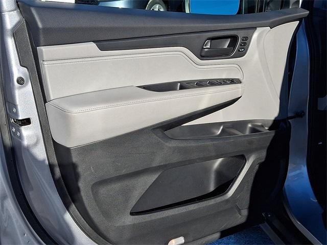 used 2023 Honda Odyssey car, priced at $33,370