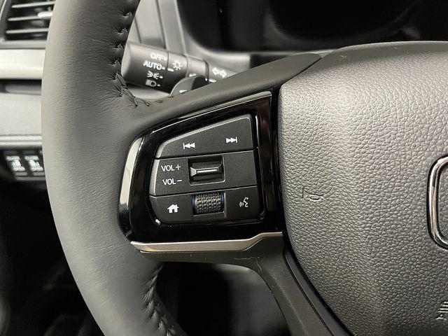 new 2026 Honda Odyssey car, priced at $44,290