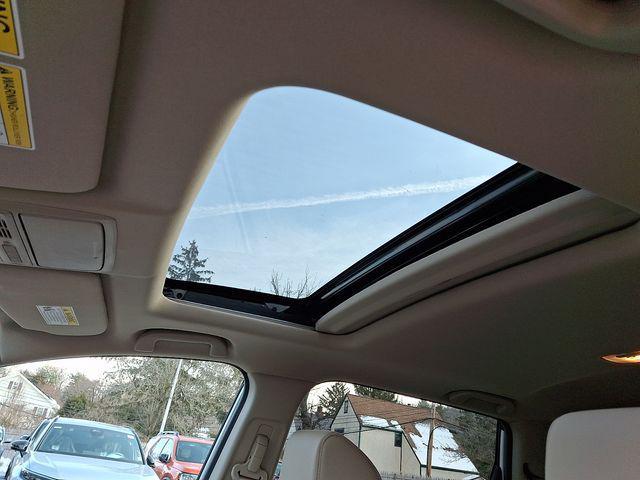 used 2022 Honda CR-V Hybrid car, priced at $31,185