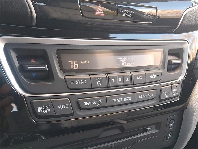 used 2022 Honda Pilot car, priced at $34,345