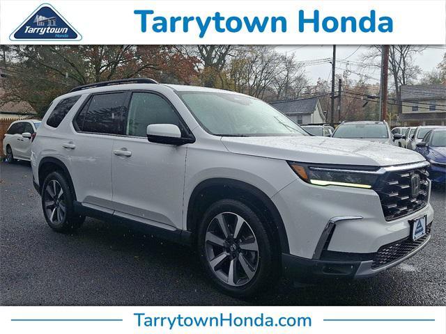 used 2023 Honda Pilot car, priced at $35,721