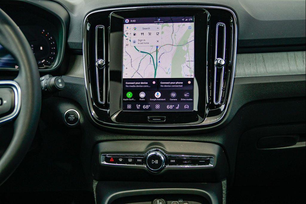 used 2026 Volvo XC40 car, priced at $41,988
