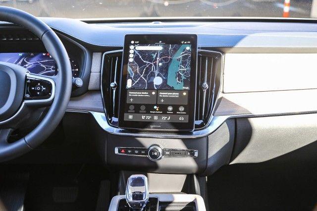 new 2026 Volvo XC90 Plug-In Hybrid car, priced at $81,875