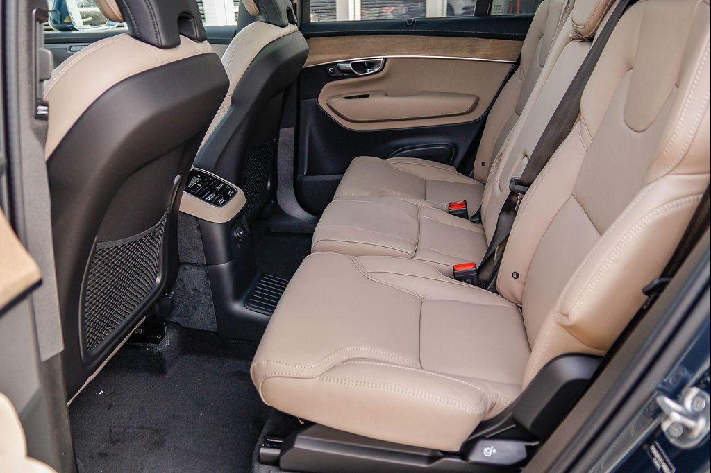 new 2026 Volvo XC90 Plug-In Hybrid car, priced at $85,745