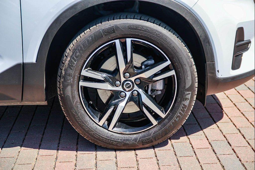 used 2025 Volvo XC40 car, priced at $32,588