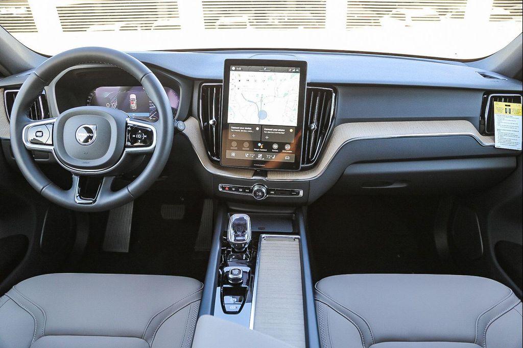 new 2026 Volvo XC60 car, priced at $58,325