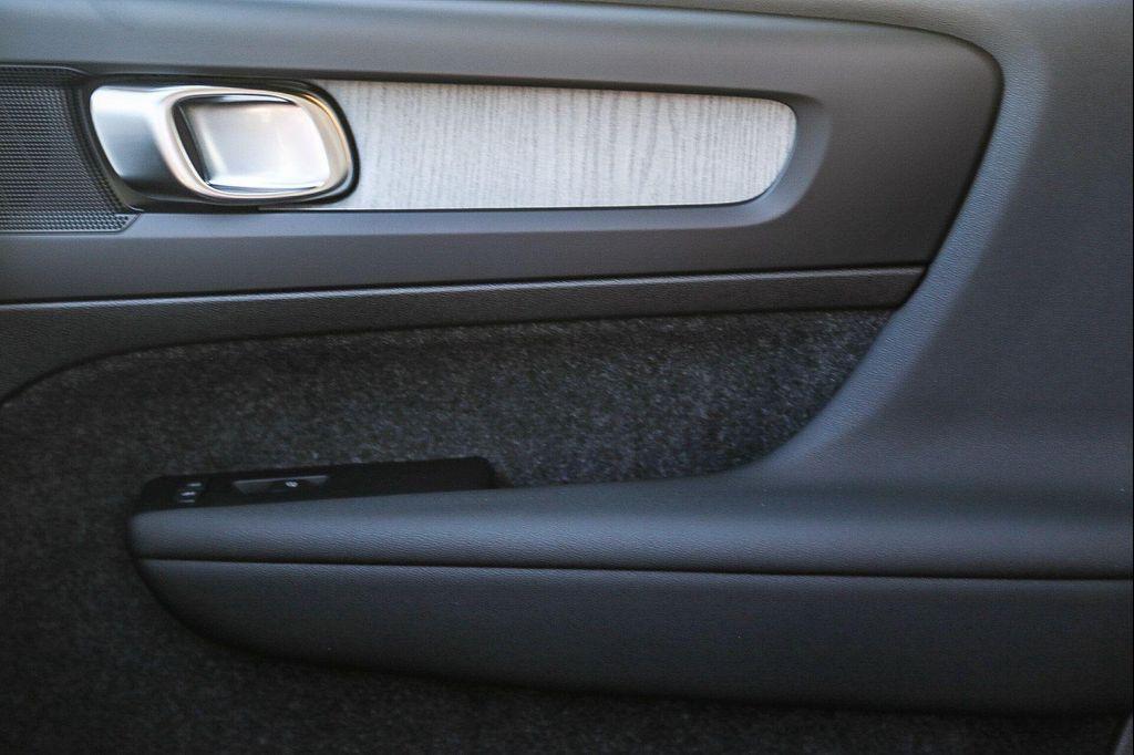 new 2026 Volvo XC40 car, priced at $46,545