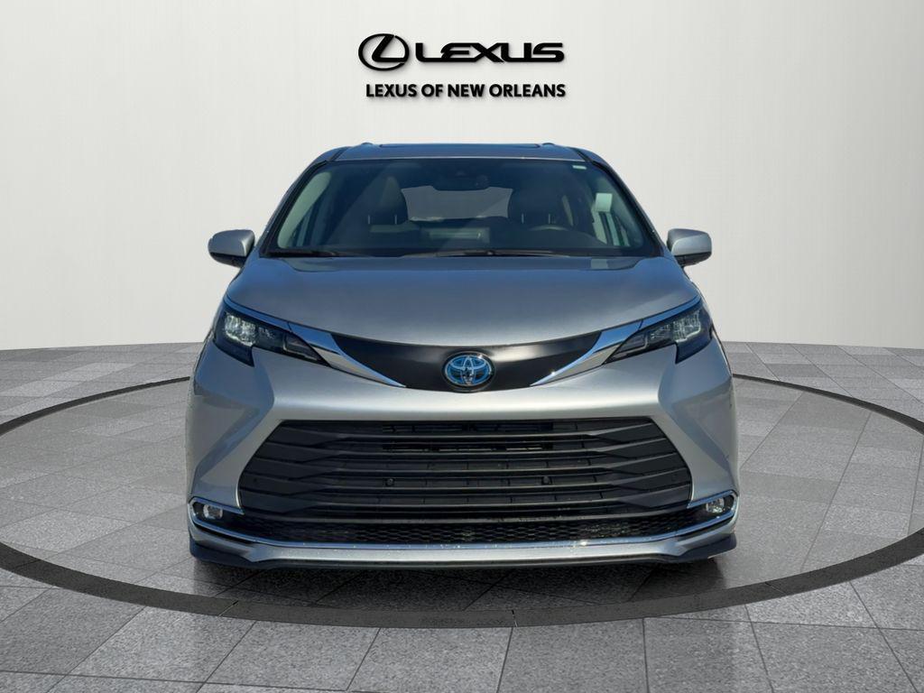 used 2024 Toyota Sienna car, priced at $42,123