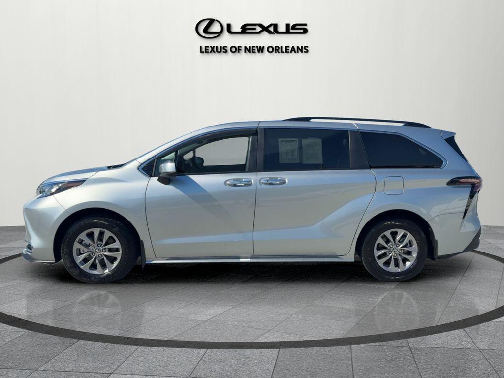 used 2024 Toyota Sienna car, priced at $42,123