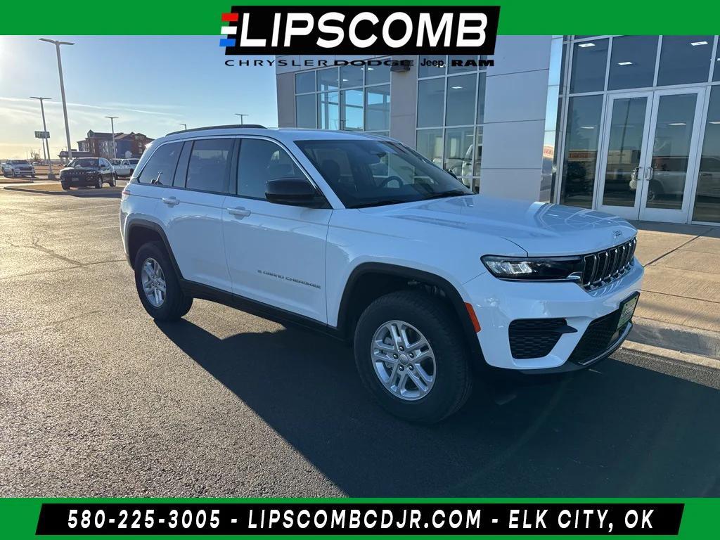 new 2025 Jeep Grand Cherokee car, priced at $40,835