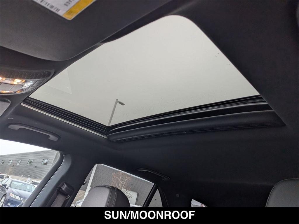 used 2023 Mercedes-Benz GLE 450 car, priced at $51,000