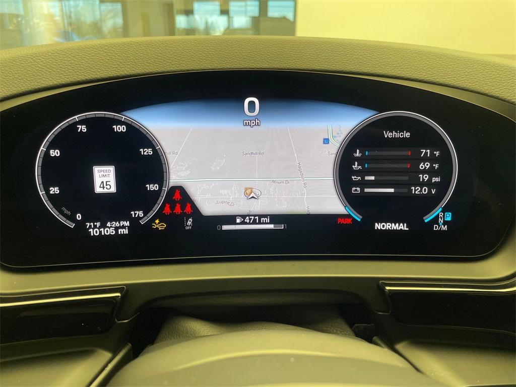 used 2025 Porsche Cayenne car, priced at $88,000