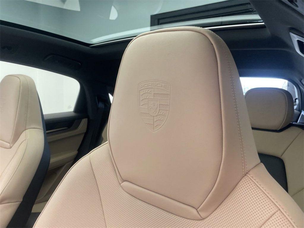 used 2025 Porsche Cayenne car, priced at $99,981