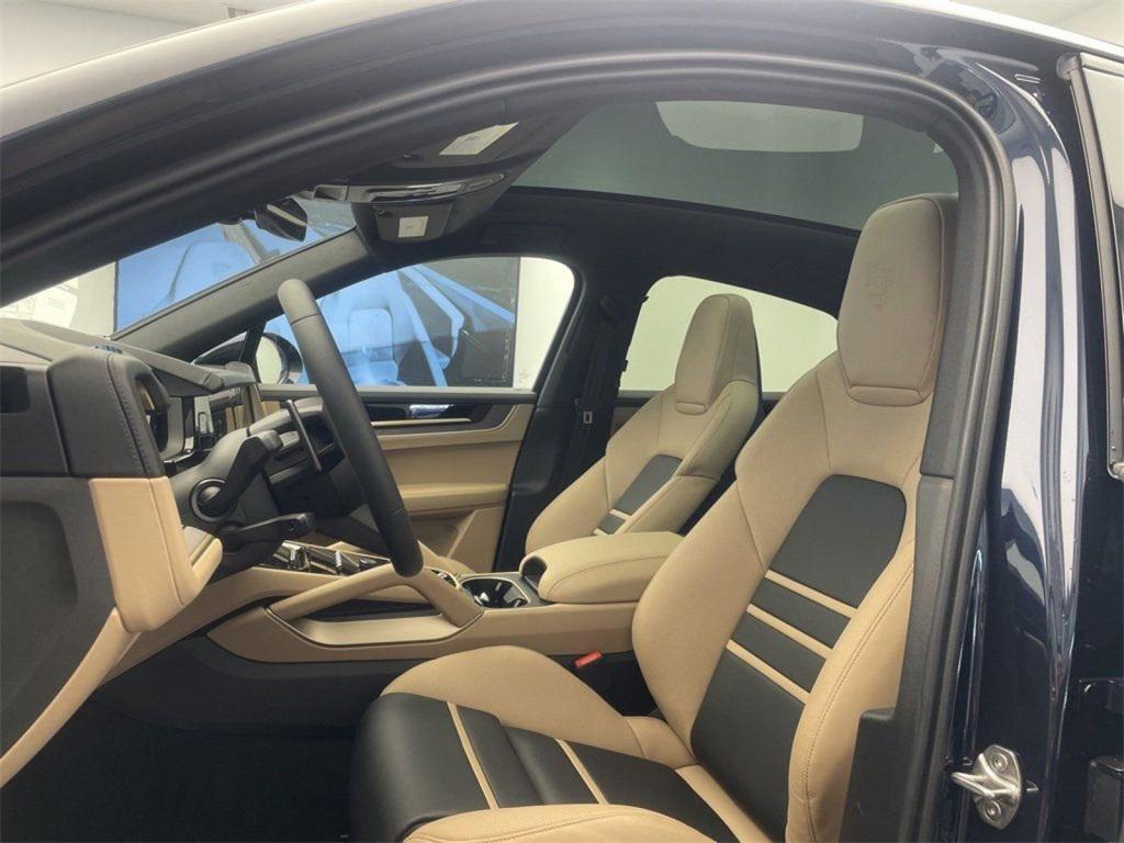 used 2025 Porsche Cayenne car, priced at $99,981