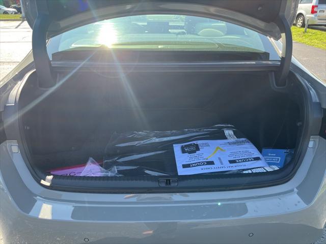 new 2024 Lexus RC 350 car