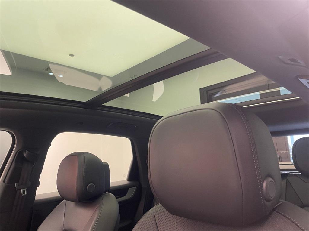 used 2025 Porsche Cayenne car, priced at $86,000