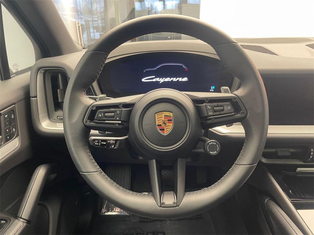 used 2025 Porsche Cayenne car, priced at $86,000
