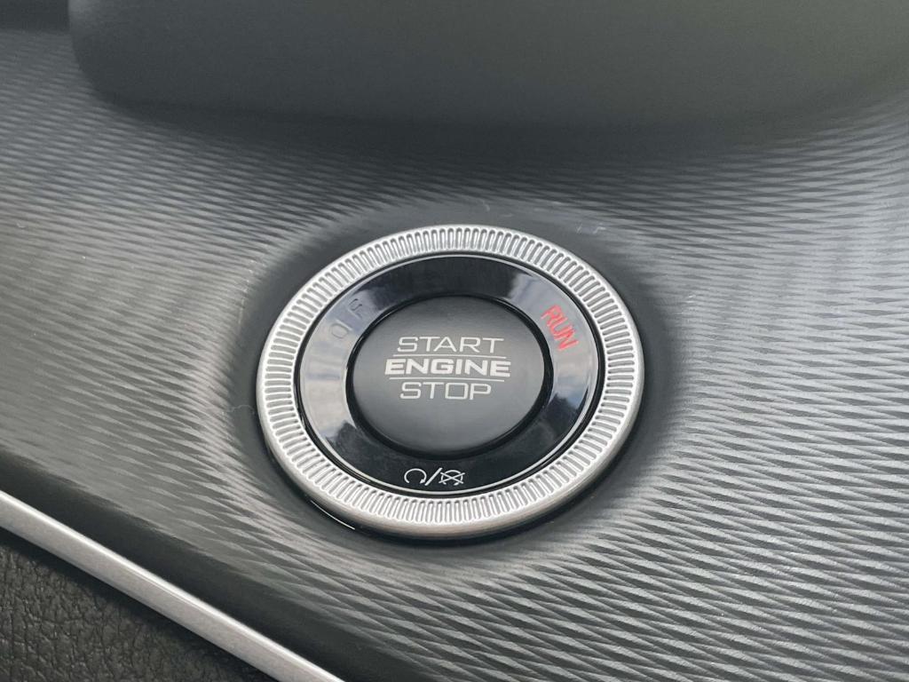 new 2025 Jeep Grand Cherokee L car, priced at $35,618