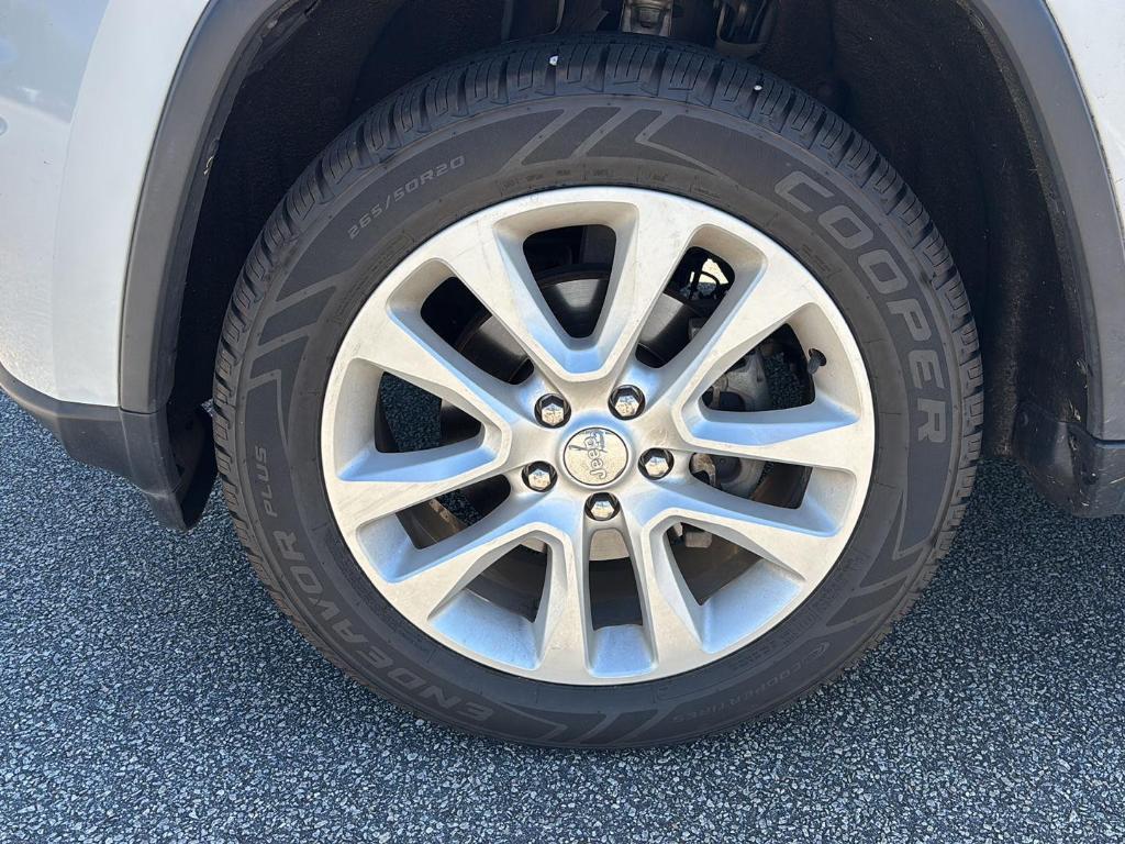 used 2017 Jeep Grand Cherokee car