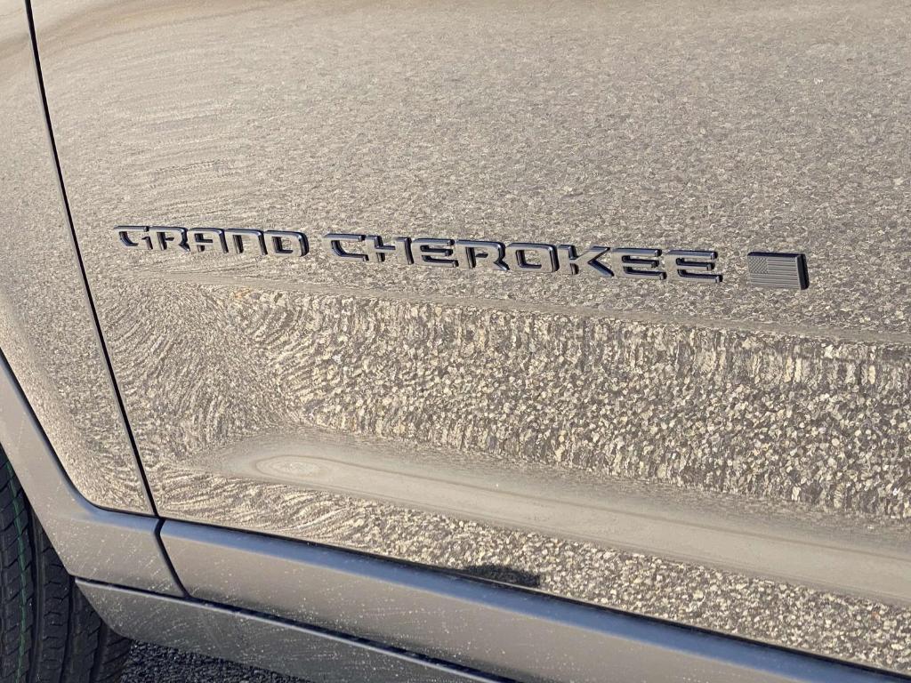 new 2025 Jeep Grand Cherokee L car, priced at $39,768