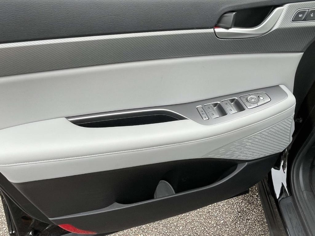 used 2025 Hyundai Palisade car, priced at $34,000