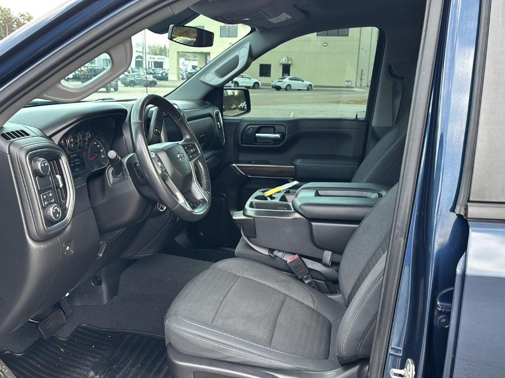 used 2020 Chevrolet Silverado 1500 car, priced at $27,899