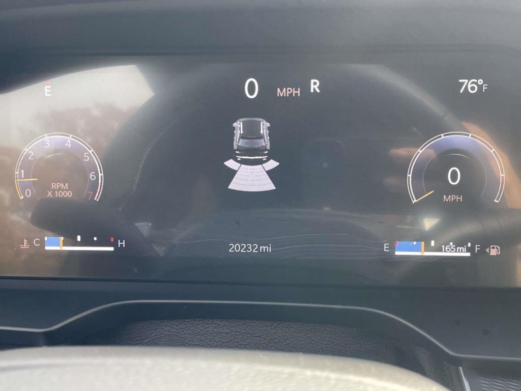 used 2024 Jeep Grand Cherokee car, priced at $26,995