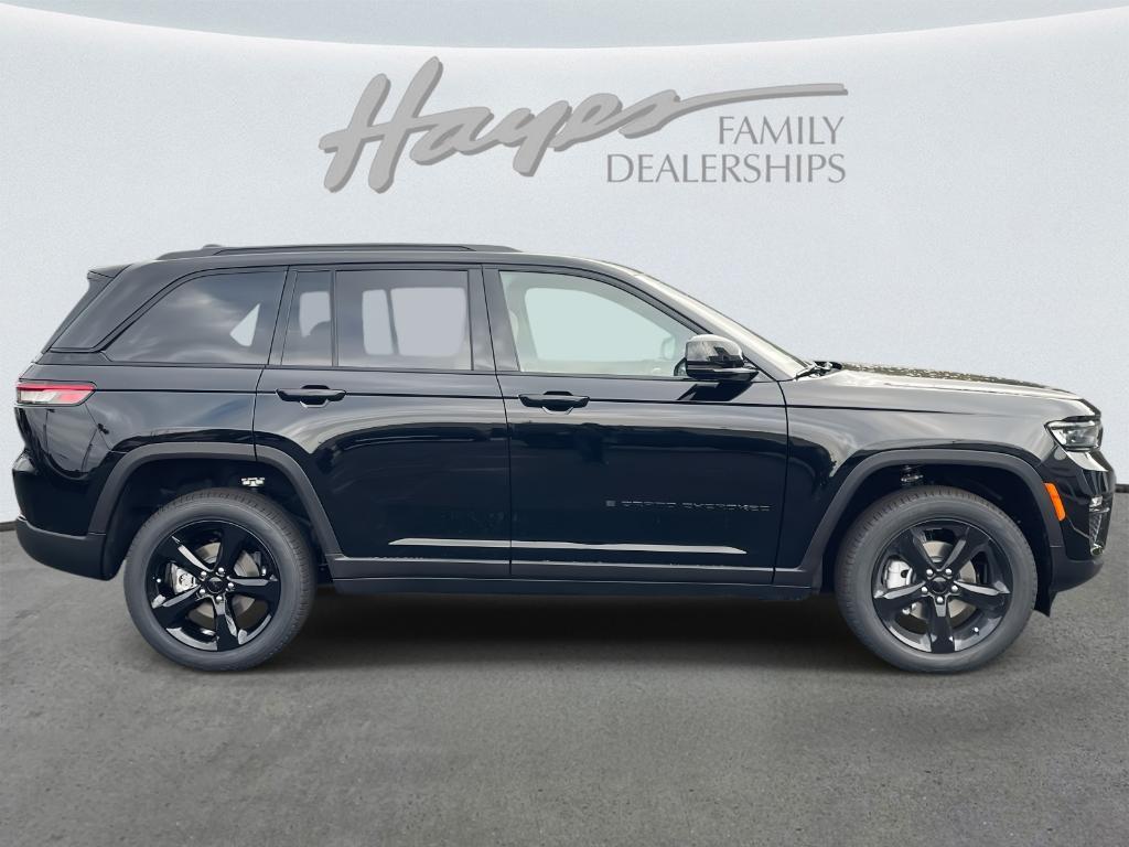 new 2025 Jeep Grand Cherokee car, priced at $41,128