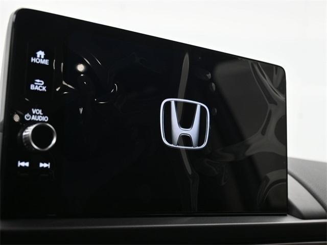 new 2025 Honda Pilot car, priced at $44,230