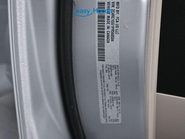 used 2023 Chrysler Pacifica car, priced at $24,527