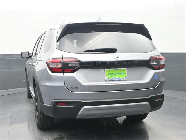 new 2025 Honda Pilot car, priced at $46,562