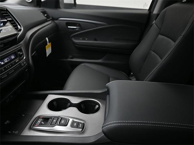 new 2025 Honda Ridgeline car, priced at $44,482